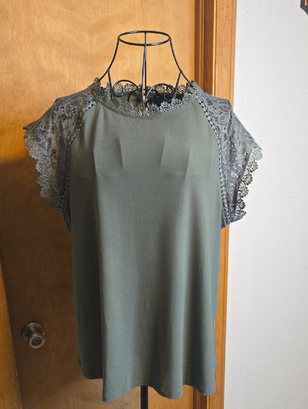 Flower & Feather Olive Lace-Trim Blouse - Olive